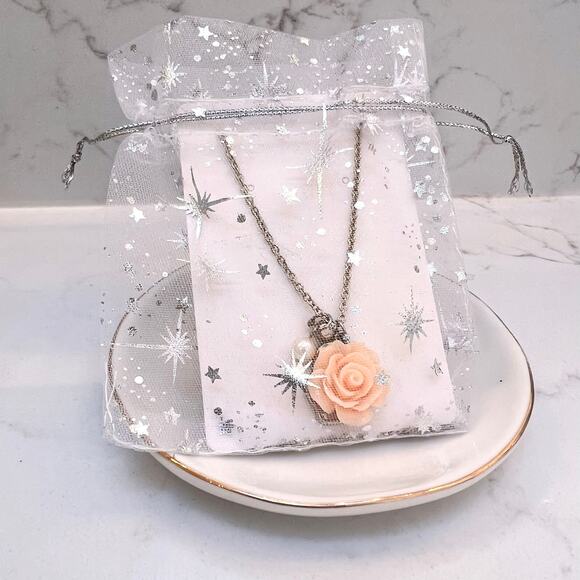 Claire’s Rose Charm Necklace Flower Faux Pearl Romantic Jewelry Cottagecore - Picture 10 of 10